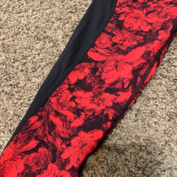 Lululemon Train Times Fast Pace Pant - Picture 6 of 8